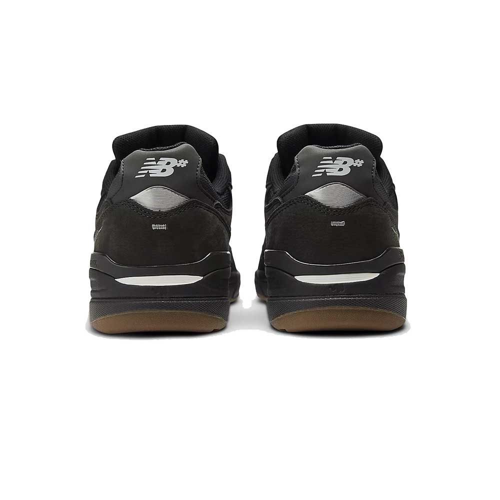 NB Numeric Andrew Reynolds 933 black heels