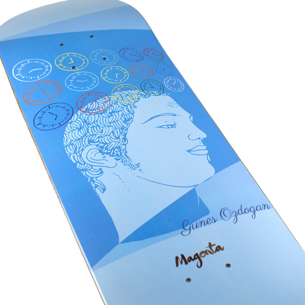 Magenta Gunes Ozdogan Sleep Deck